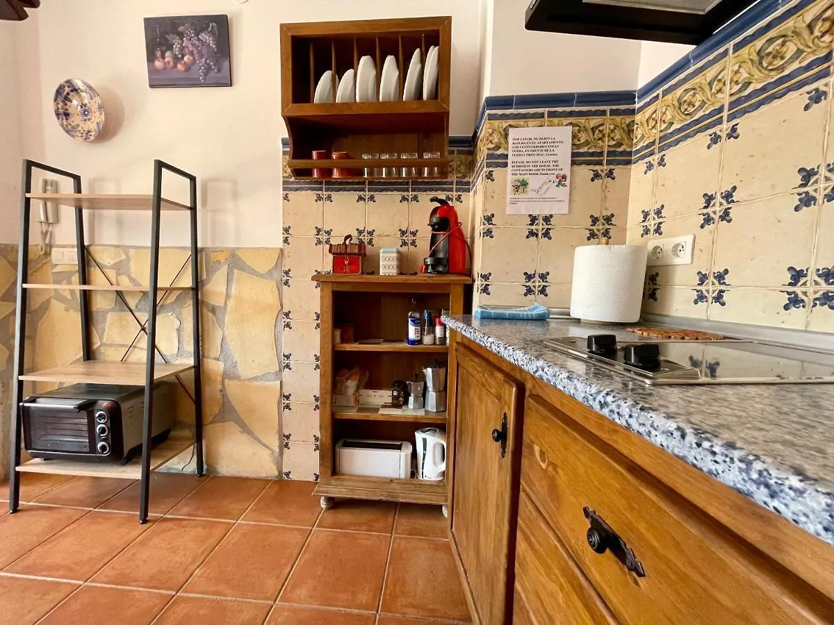 Apartamentos Axarquia , Frigiliana, Terraza Privada Con Vistas A La Montana Rio Y Al Mar Frigiliana