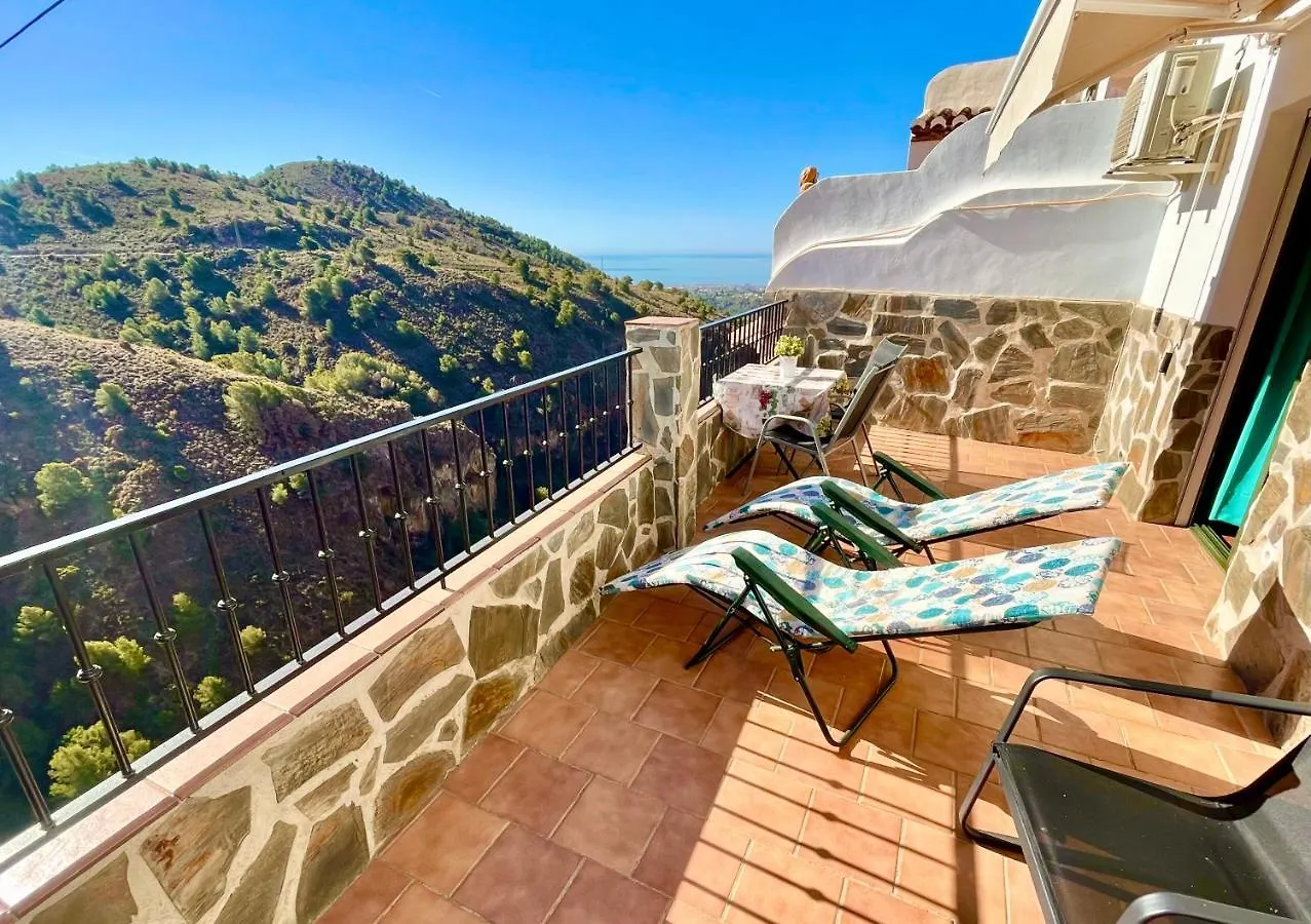 Apartamentos Axarquia , Frigiliana, Terraza Privada Con Vistas A La Montana Rio Y Al Mar Frigiliana