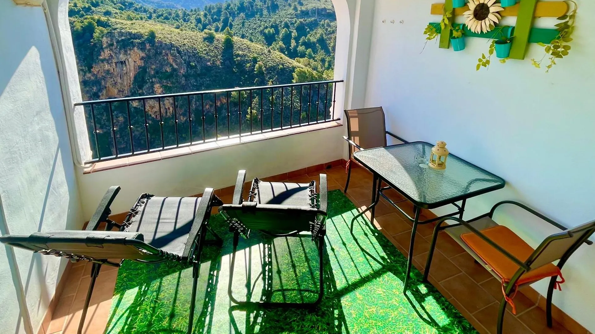 Apartment Apartamentos Axarquia , Frigiliana, Terraza Privada Con Vistas A La Montana Rio Y Al Mar