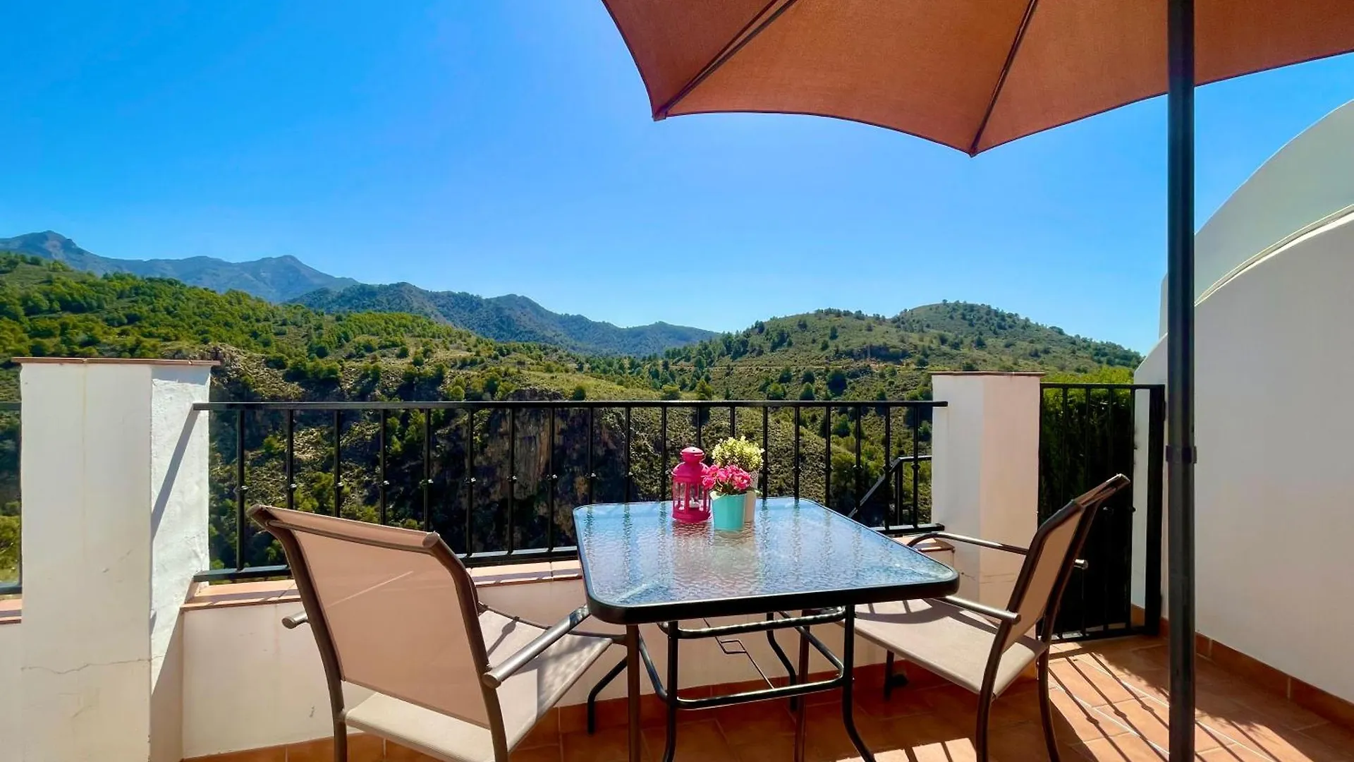 Apartment Apartamentos Axarquia , Frigiliana, Terraza Privada Con Vistas A La Montana Rio Y Al Mar Spain