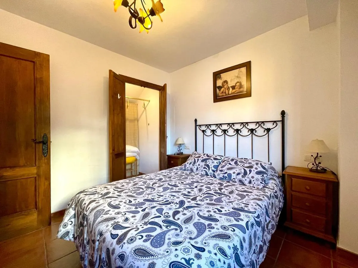 Apartamentos Axarquia , Frigiliana, Terraza Privada Con Vistas A La Montana Rio Y Al Mar Appartamento Frigiliana