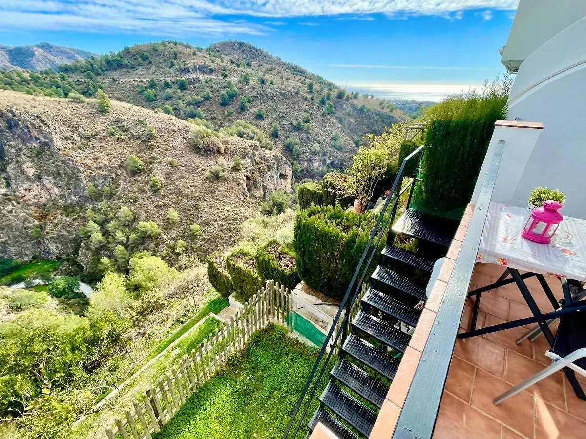 Apartamentos Axarquia , Frigiliana, Terraza Privada Con Vistas A La Montana Rio Y Al Mar Frigiliana